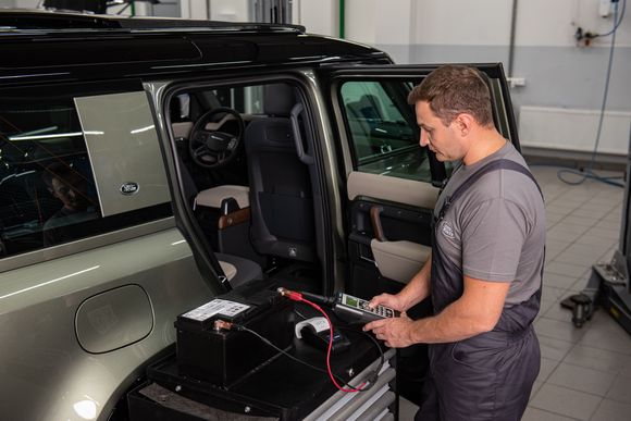 Сезонная комплексная проверка Land Rover за 3 500р.